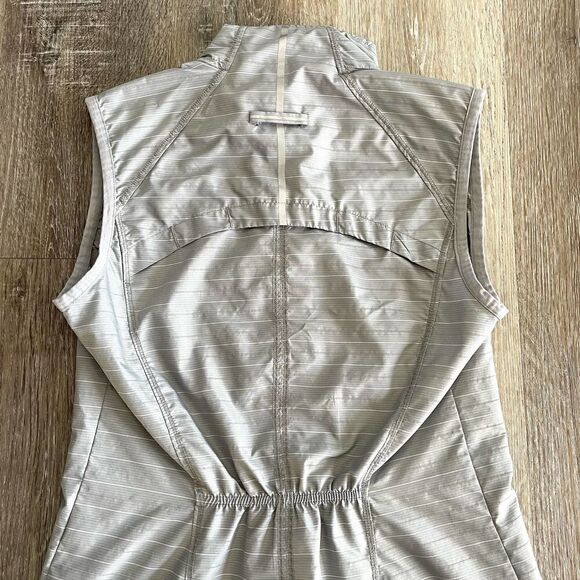 Athleta Stripe Jammin' Running Vest - Size: XXS - Picture 11 of 13